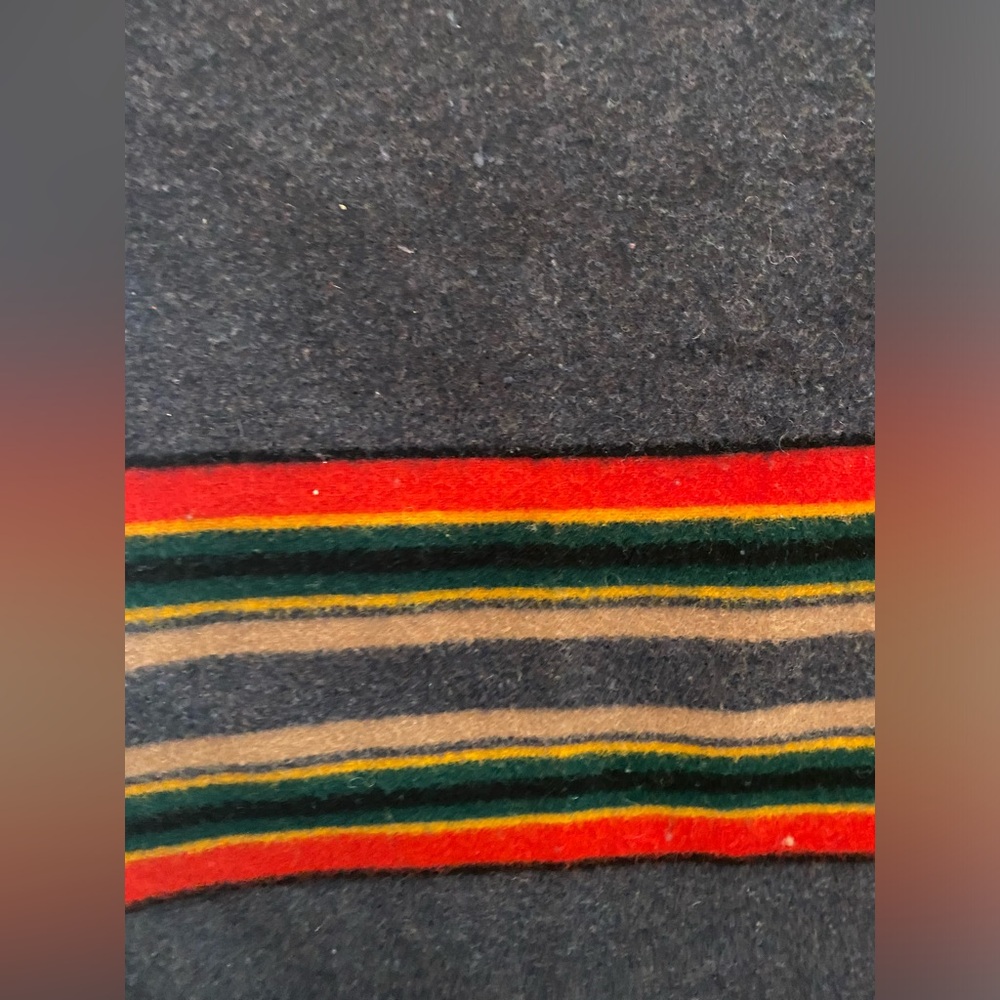 Pendleton Yakima Wool Blend Camp Blanket 66”x84”